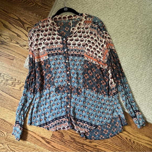 Free People Button Down Sz. M - Picture 1 of 9